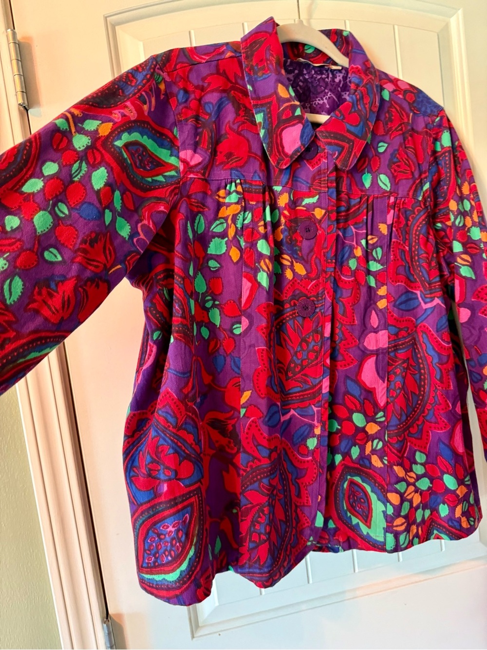 Vintage 90's Choices cotton denim jacket. Artsy vibrant print inside and out XXL